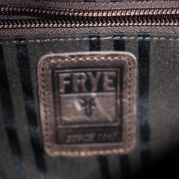 LIKE NEW Frye ‘Melissa’ Leather Crossbody Bag - Picture 7 of 7